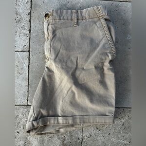 Old Navy Tan Khaki OG Chino Shorts L Preppy Classic